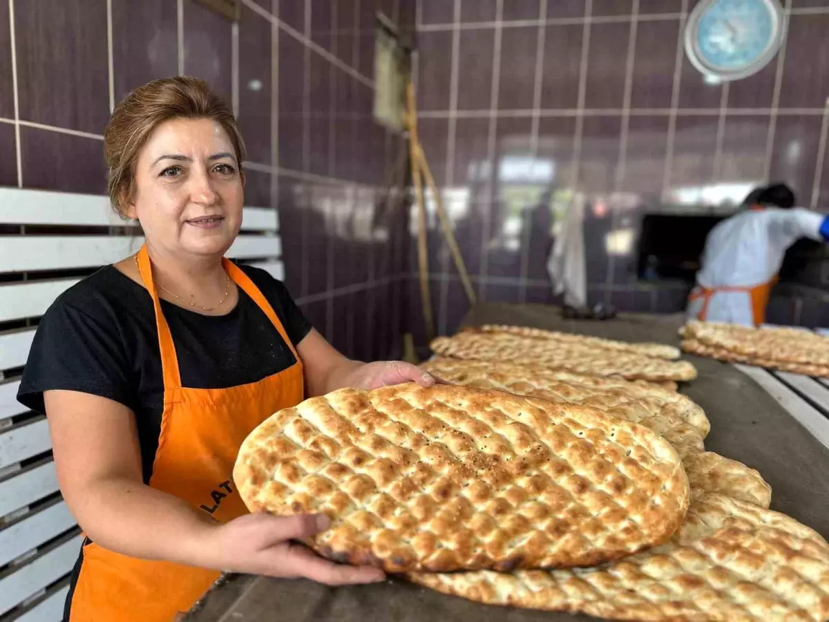 Kadın Fırıncı Handan Baydoğan’ın Azmi Takdir Topluyor