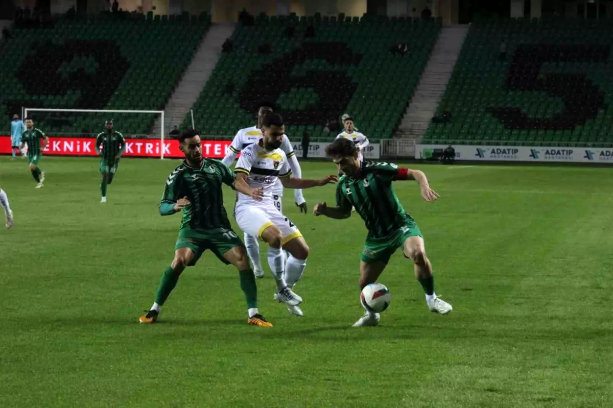 Sakaryaspor, İstanbulspor’u 3-1 Yendi